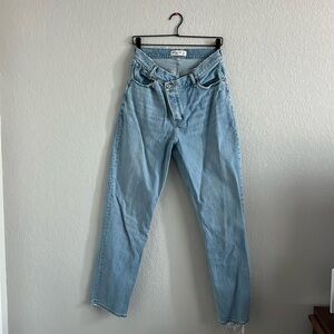 Abercrombie Curve Love The Dad High Rise Jean